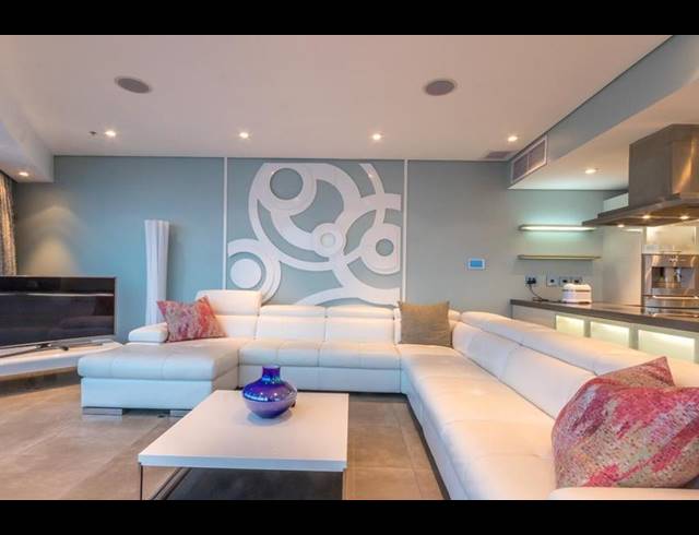 3 BEDROOM APARTMENT FOR SALE IN UMHLANGA RIDGE